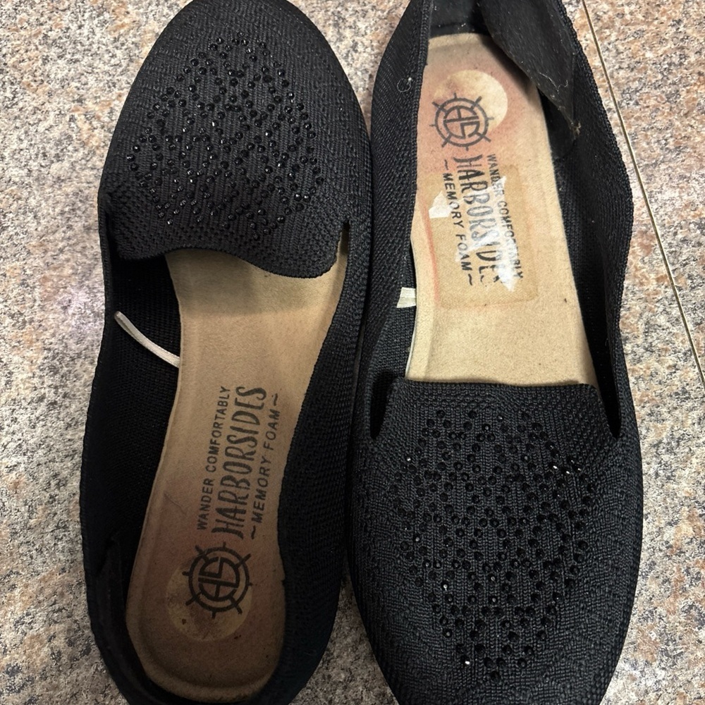JARRODS Women's Black Beaded Flats